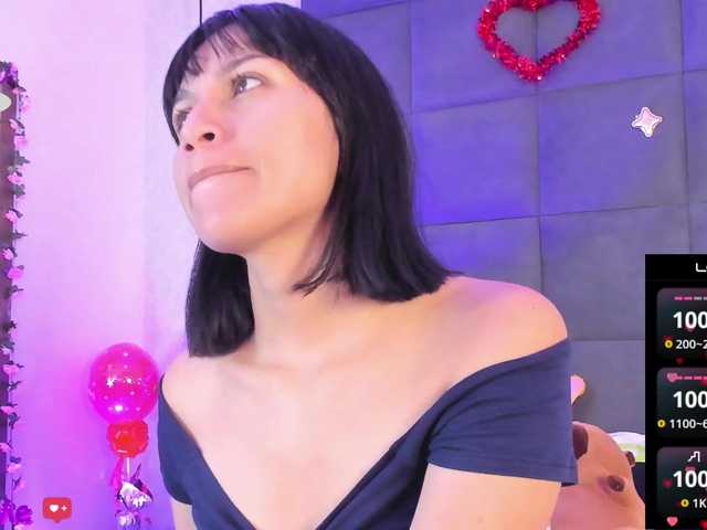 ChloeMontes live webcam show