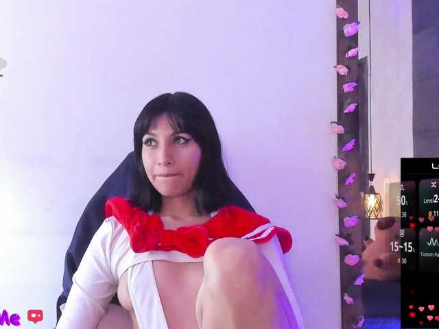 ChloeMontes live webcam show