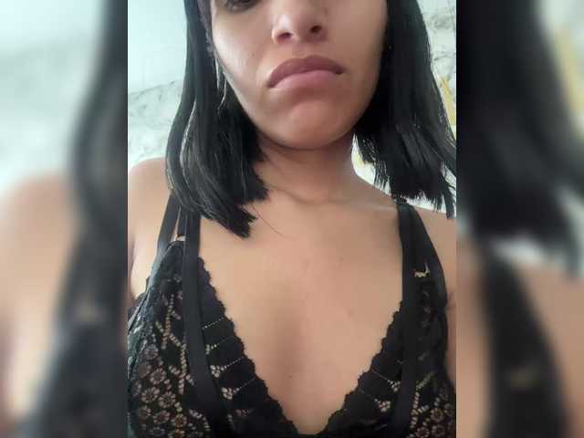 ChloeMontes's BongaCams show and profile