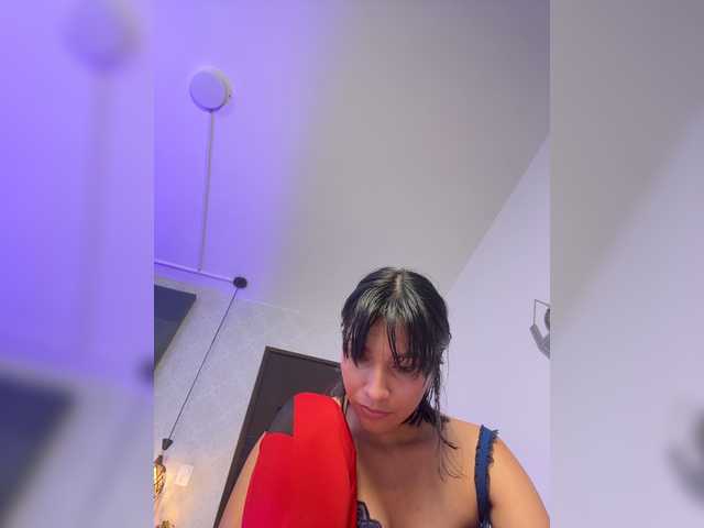 ChloeMontes live cam on BongaCams