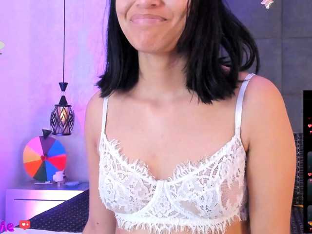 ChloeMontes live cam on BongaCams