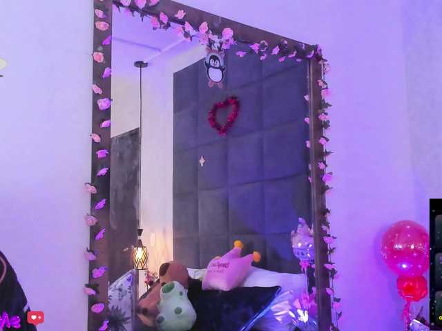 ChloeMontes live cam on BongaCams