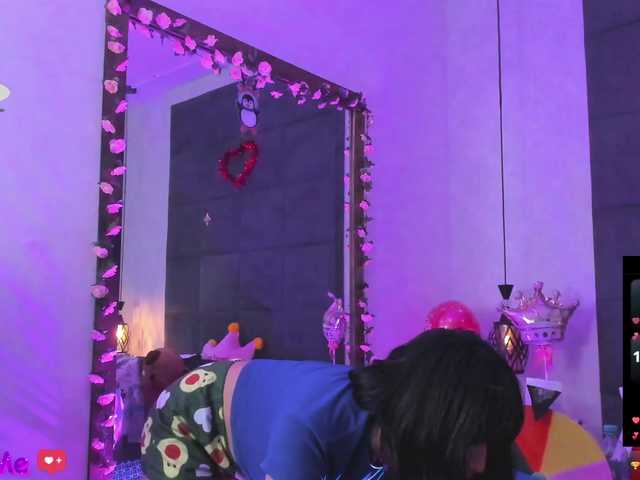 ChloeMontes live cam on BongaCams