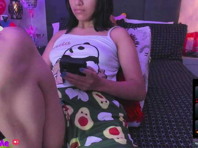ChloeMontes live cam on BongaCams