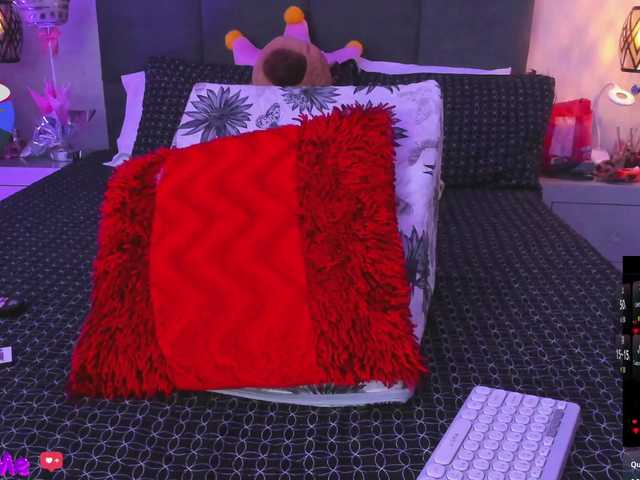 ChloeMontes live cam on BongaCams