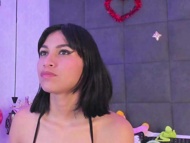ChloeMontes live cam on BongaCams