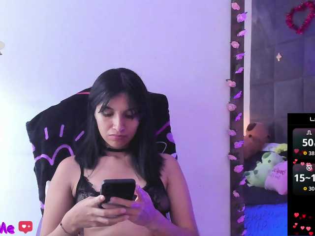 ChloeMontes live webcam show