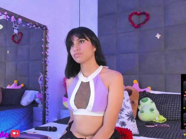 ChloeMontes live cam on BongaCams