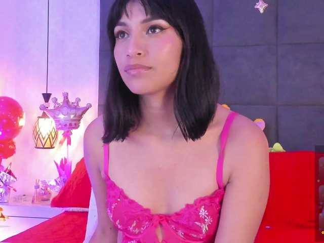 ChloeMontes's BongaCams show and profile