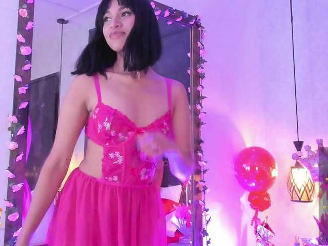 ChloeMontes's BongaCams show and profile