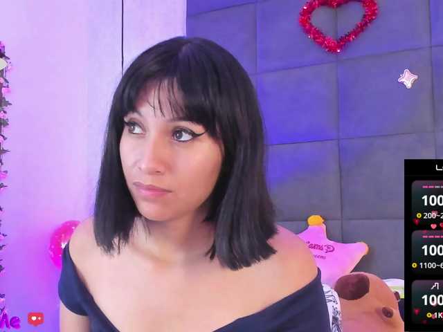 ChloeMontes live webcam show