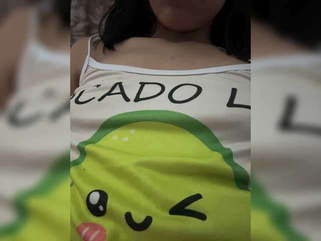 ChloeMontes — live female cam
