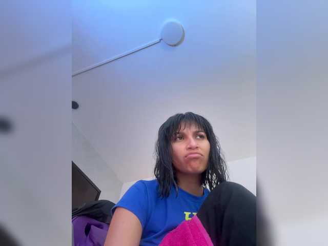 ChloeMontes's BongaCams show and profile