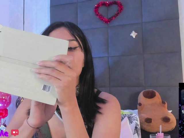 ChloeMontes live cam on BongaCams
