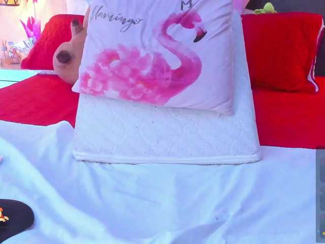 ChloeMontes's BongaCams show and profile