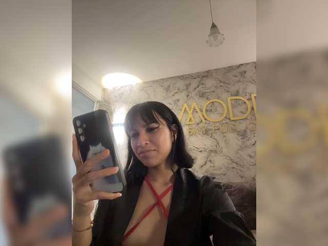 ChloeMontes live cam on BongaCams