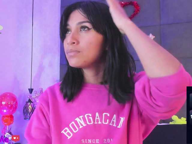 chloemontes live sex show