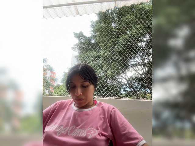 chloemontes cam belle