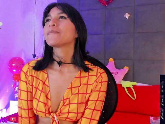ChloeMontes live cam on BongaCams