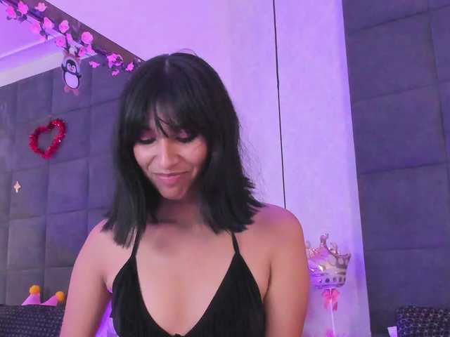 ChloeMontes live cam on BongaCams