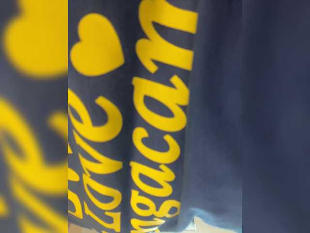 ChloeMontes's BongaCams show and profile