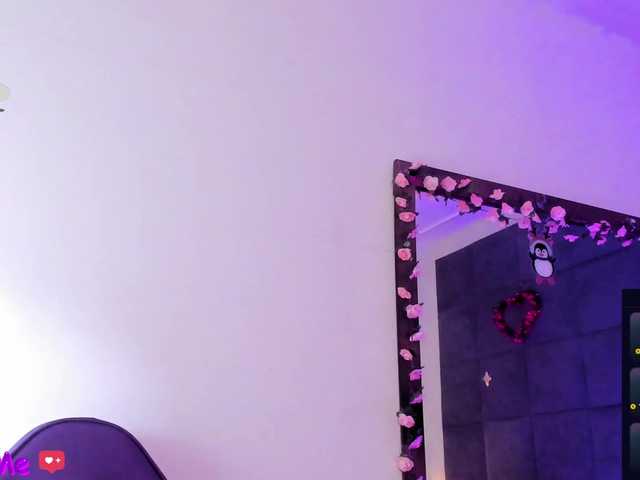 chloemontes cam belle