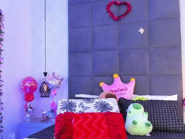 ChloeMontes live cam on BongaCams