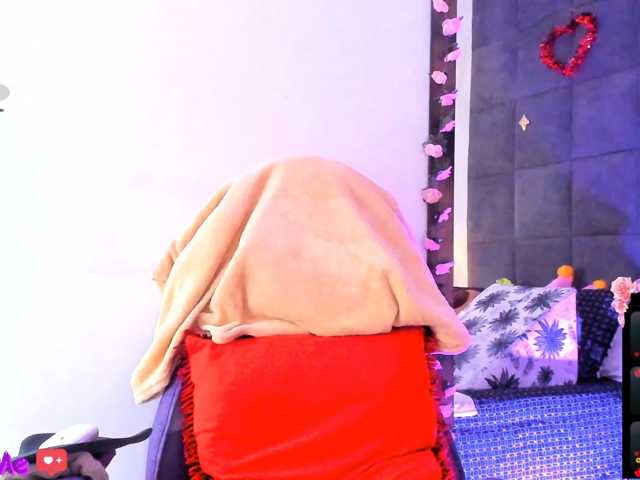 ChloeMontes live cam on BongaCams