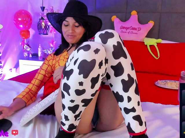 ChloeMontes live cam on BongaCams