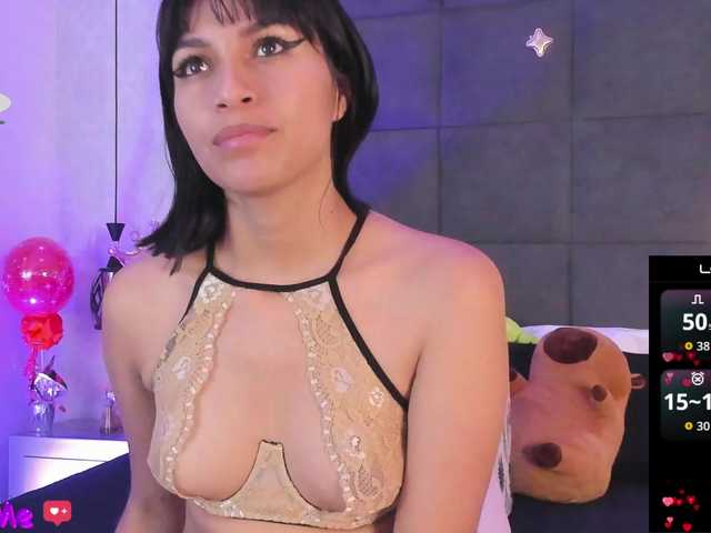 ChloeMontes live webcam show