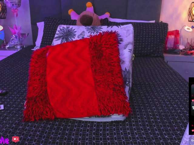 ChloeMontes live cam on BongaCams