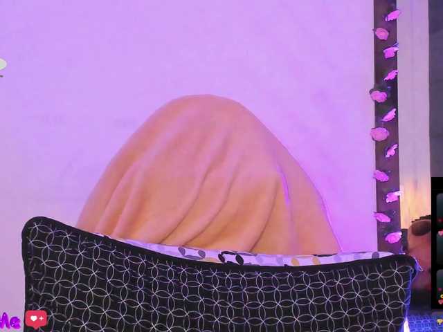 ChloeMontes live cam on BongaCams