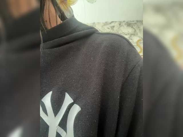 chloemontes live sex show
