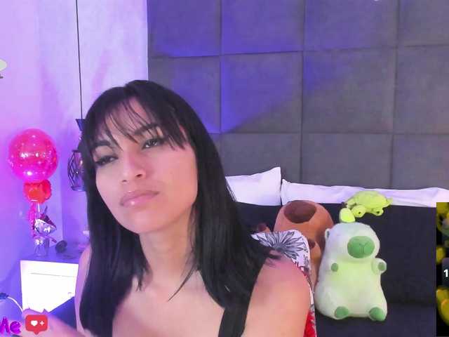 ChloeMontes live cam