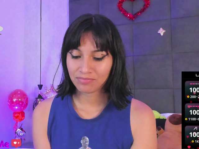 ChloeMontes live webcam show