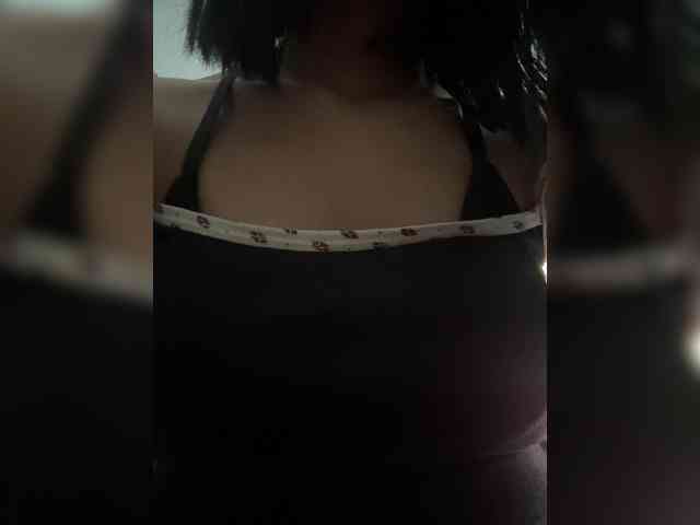 ChloeMontes webcam