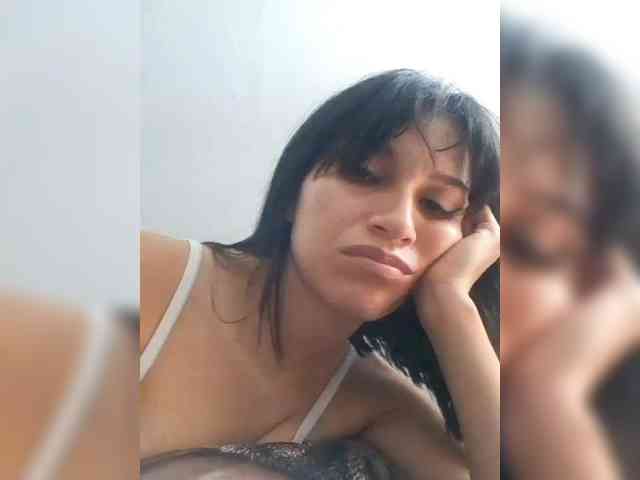 ChloeMontes webcam