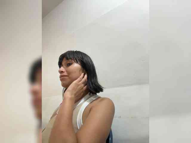 ChloeMontes webcam