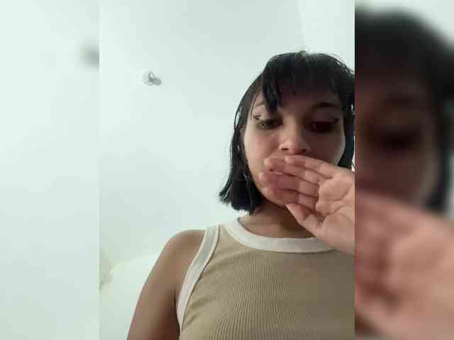 ChloeMontes webcam
