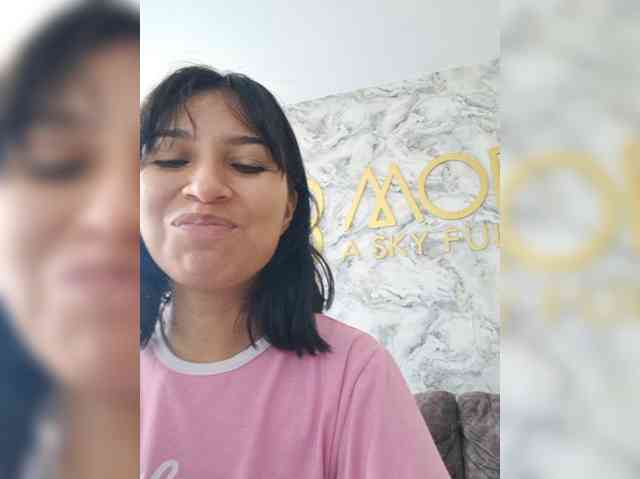 ChloeMontes webcam