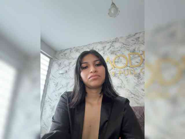 ChloeMontes webcam