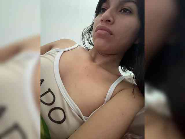 ChloeMontes webcam