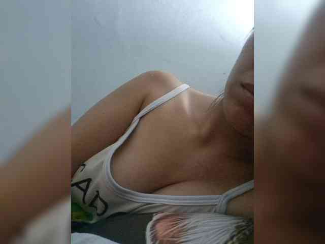 ChloeMontes webcam