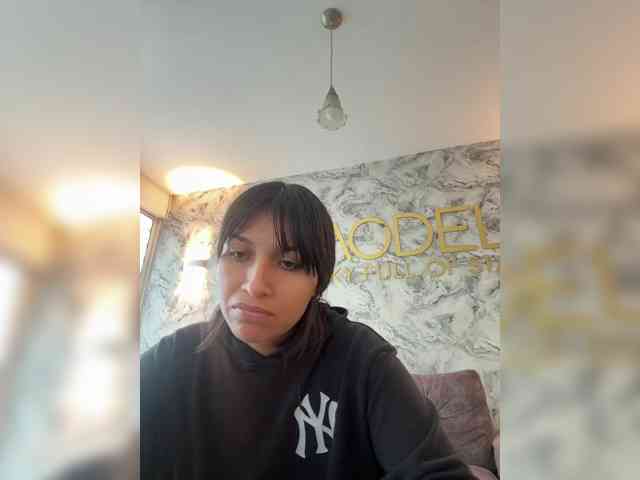 Modèle: ChloeMontes