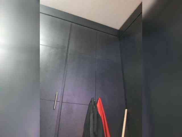 chloemontes's live room