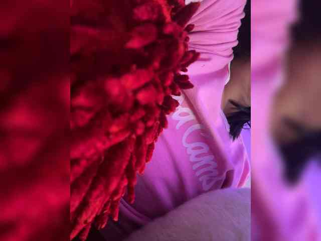 ChloeMontes webcam