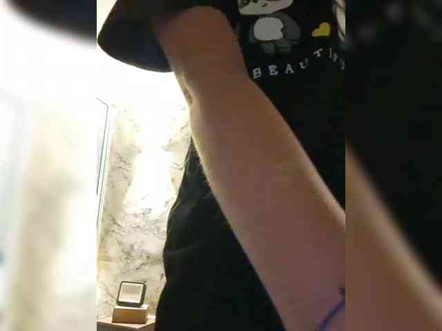 ChloeMontes webcam