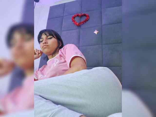 ChloeMontes webcam