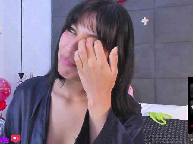 ChloeMontes webcam