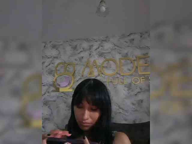 Modèle: ChloeMontes